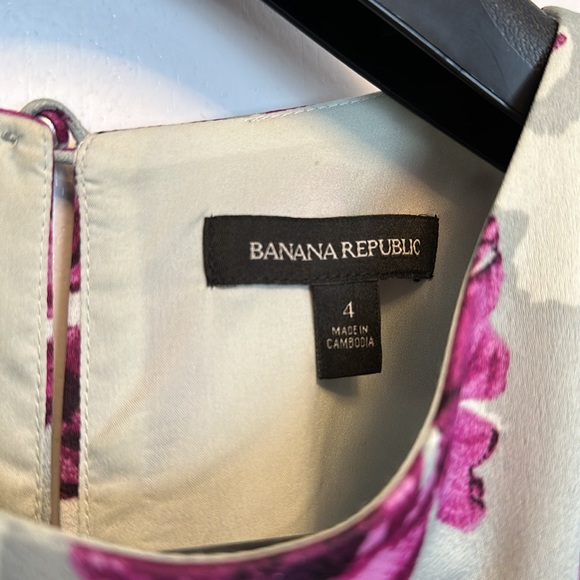 Floral Banana Republic dress - Picture 3 of 6
